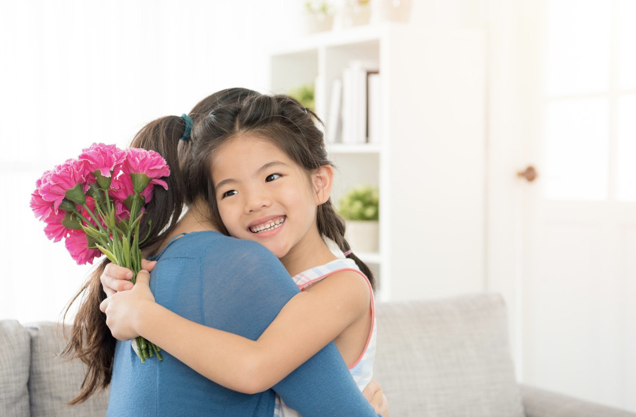 Picking the Right Flowers for Your Daughter’s Achievements