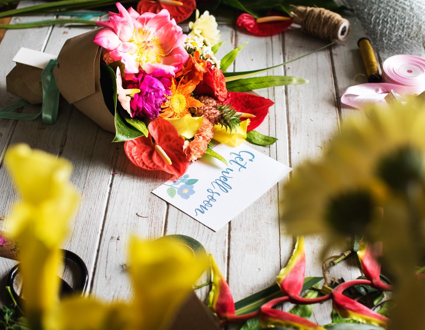 When to Send Get Well Soon Flowers: Etiquette and Meaning