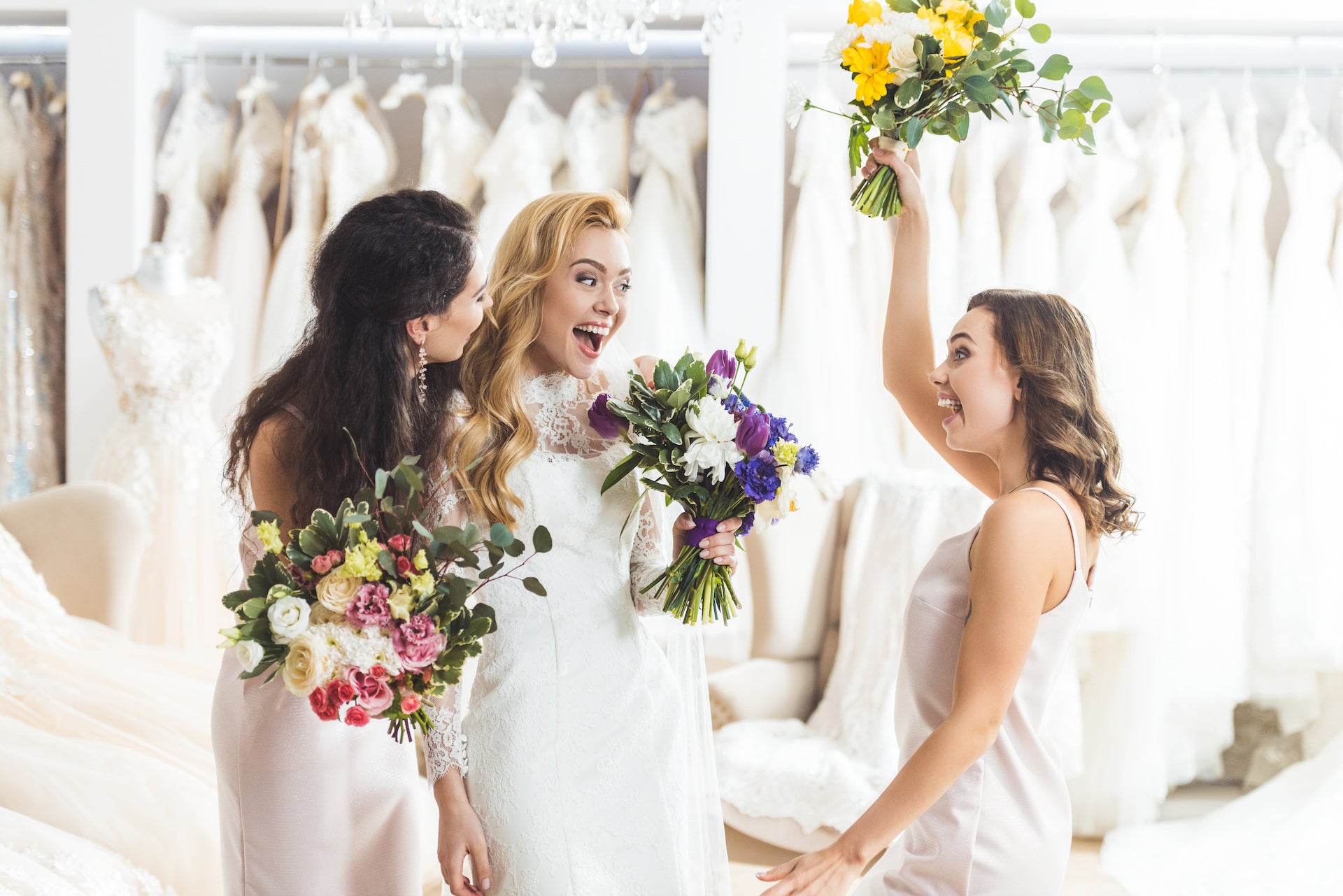 Wedding Recommendations: Tips for Selecting Wedding Flowers