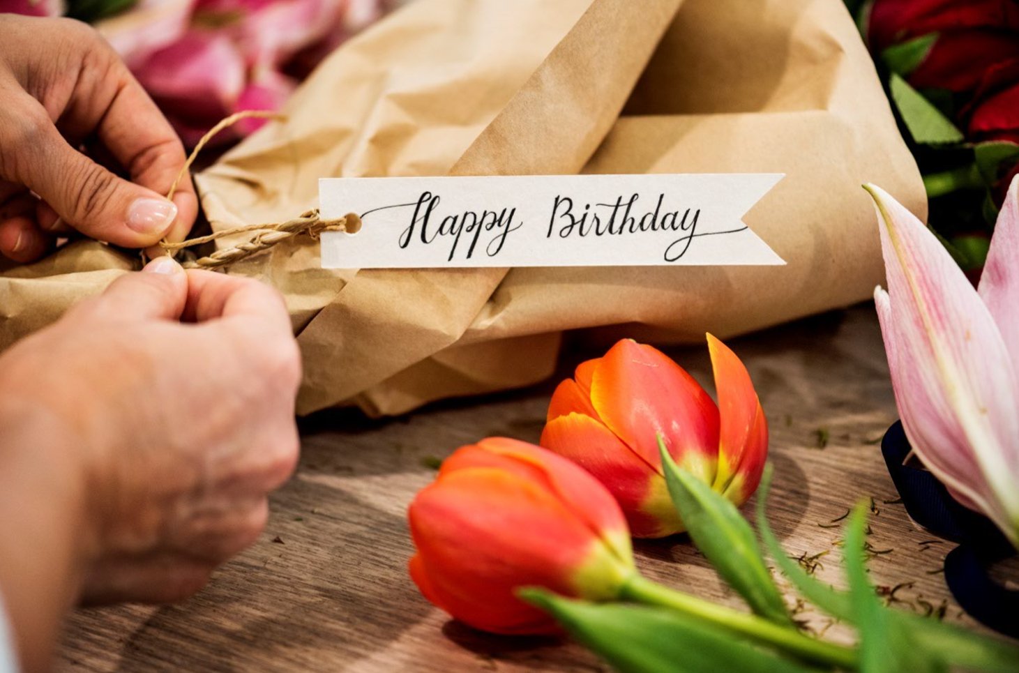 Employee Birthdays: Personal Touch with Flowers in the Workplace Celebrations