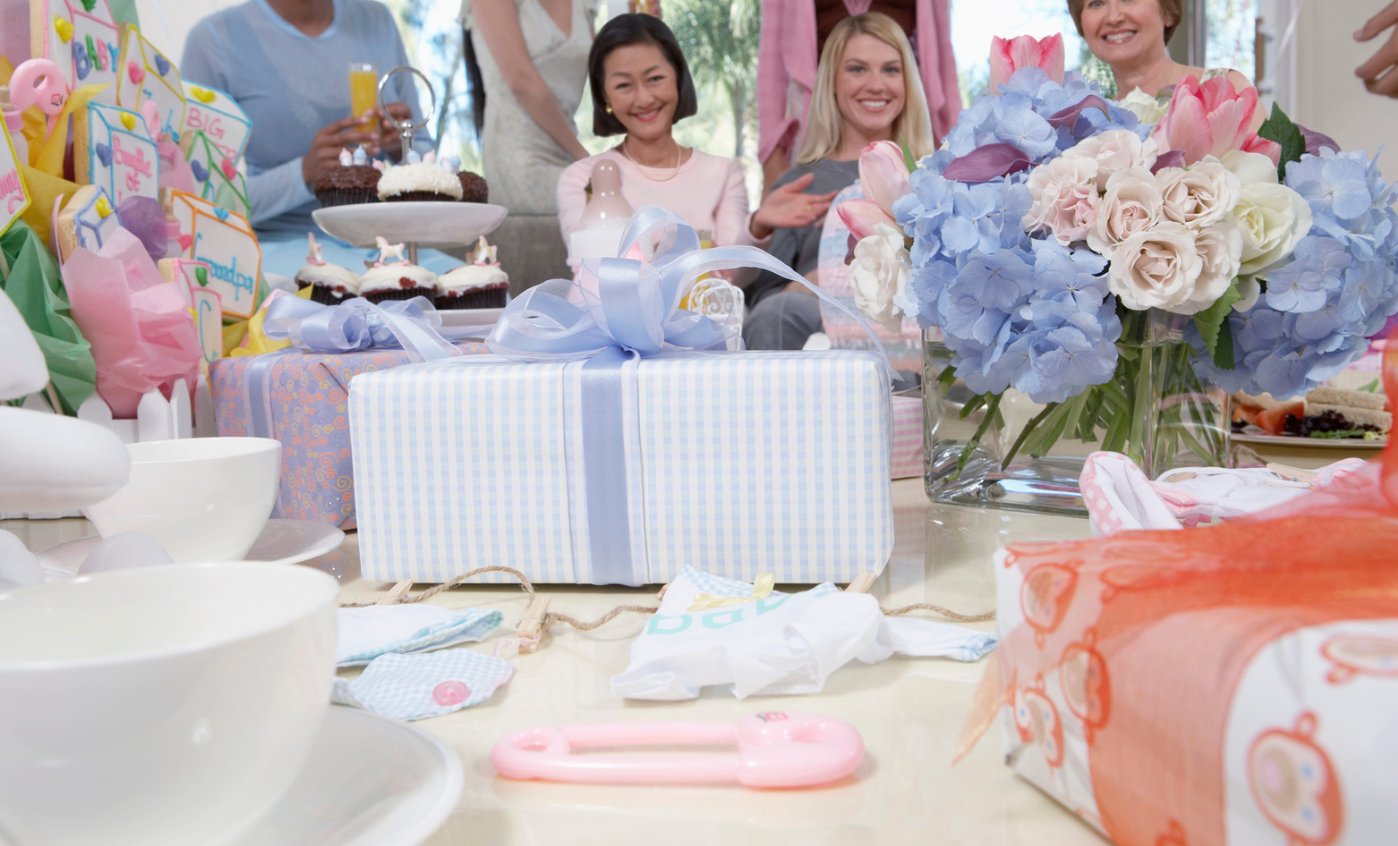 How to Choose the Perfect Flowers for a Baby Shower