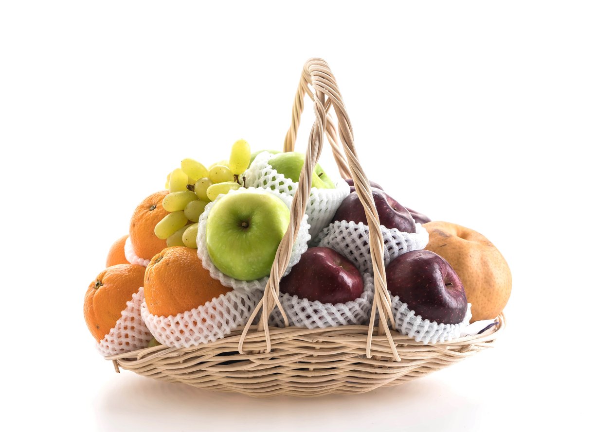 Diverse Delights: Exploring Different Types of Christmas Hampers