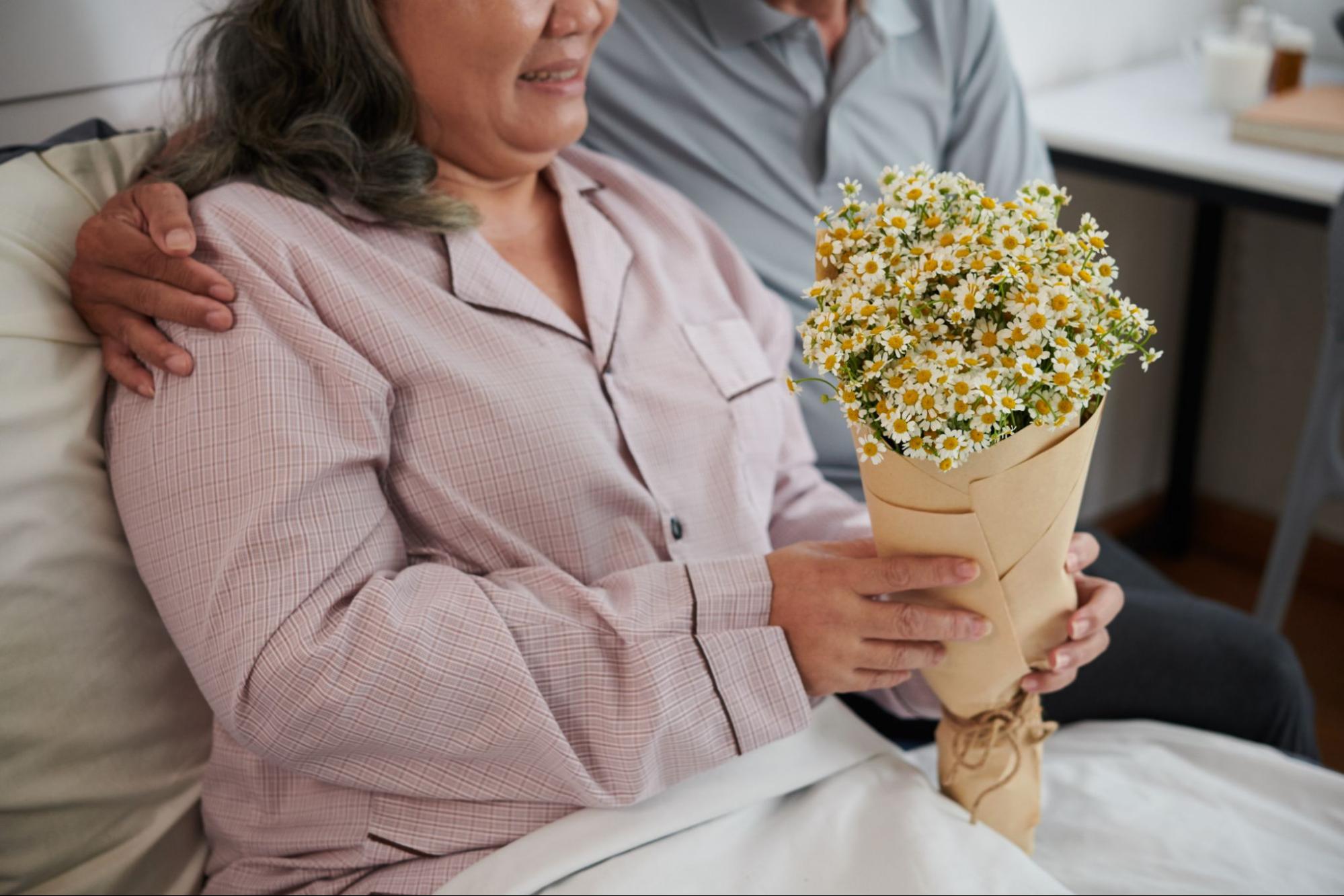 5 Suitable Flowers To Wish A Speedy Recovery
