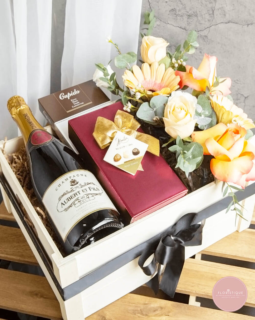 Champagne with Flowers & Chocolates WGHP - FloristiqueSG 