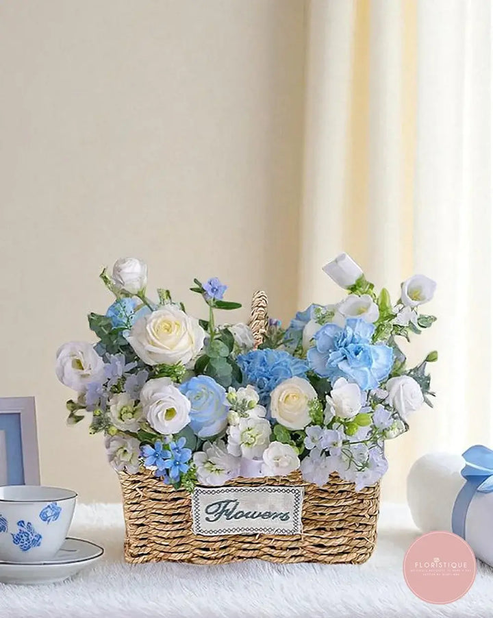 Nyomi - FloristiqueSG 